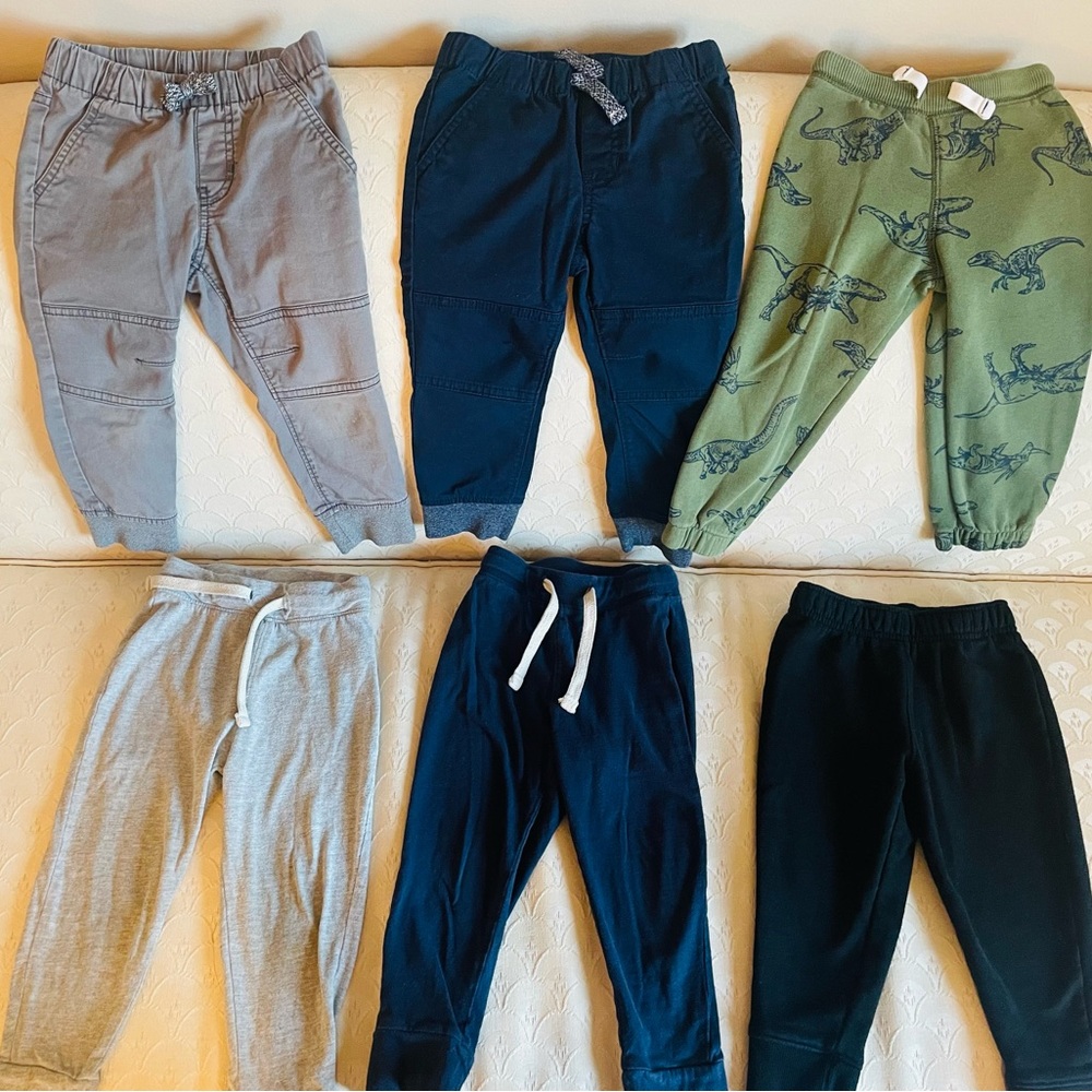 2T bundle of boys pants.